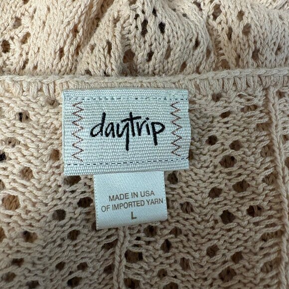 Daytrip Cardigan Womens Size Large Pale Pink Lightweight Sweater Casual Layering - Picture 5 of 7